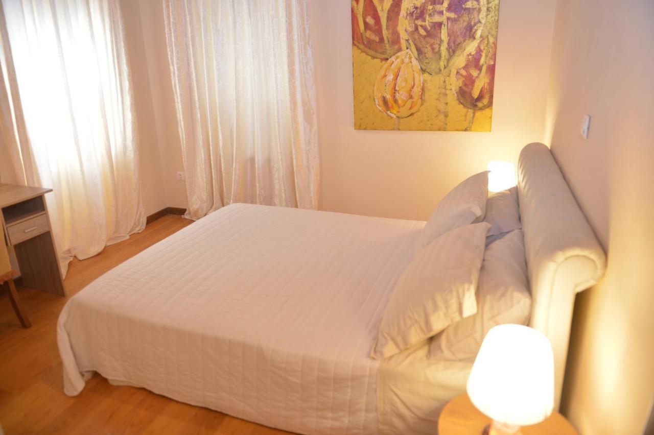 Venetian Apartments, 650M From Corfu Port Exterior photo